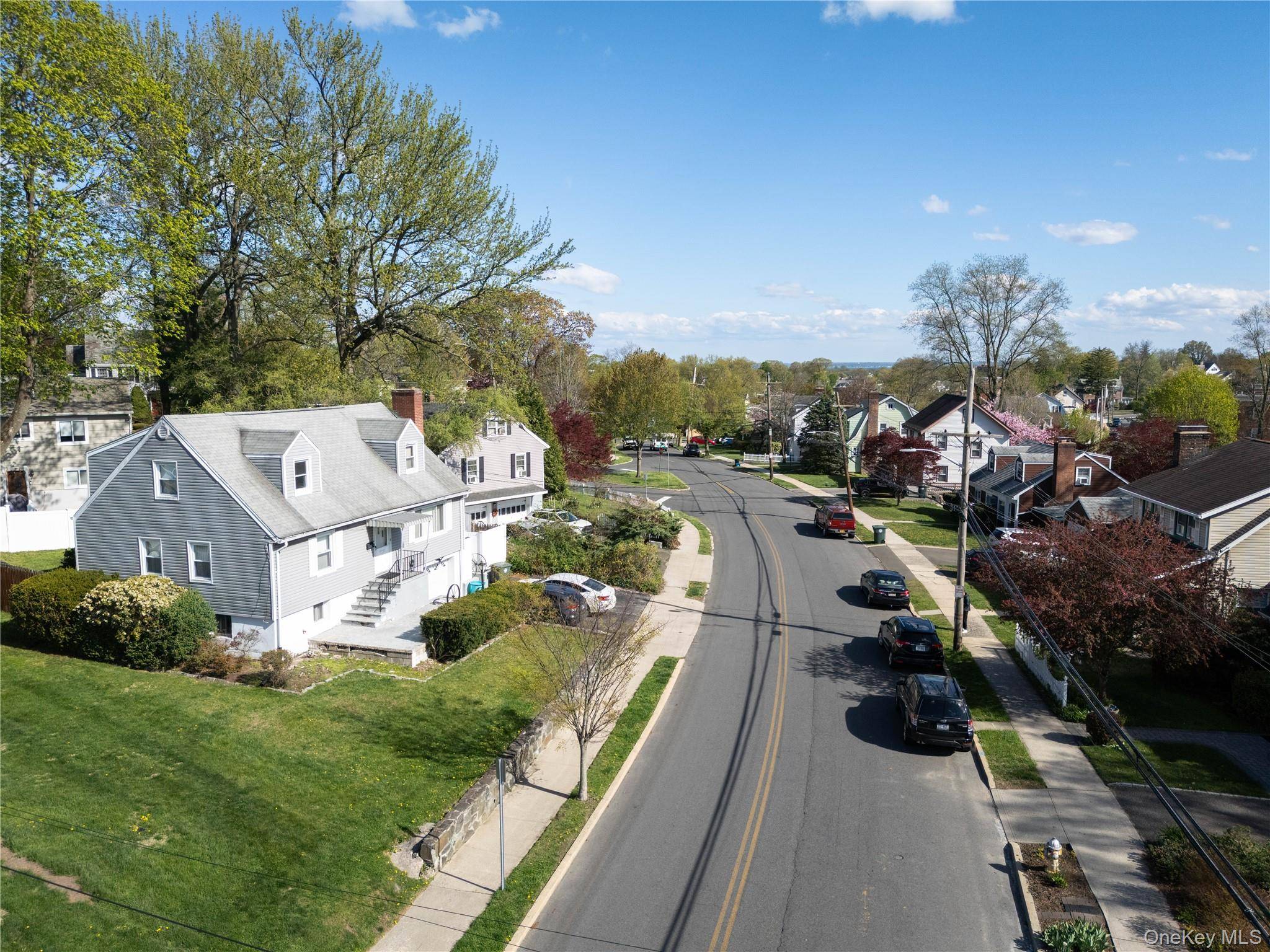 Casa de 4 Dormitorios en Venta en Port Chester - Nueva York - EE. UU. - 2
