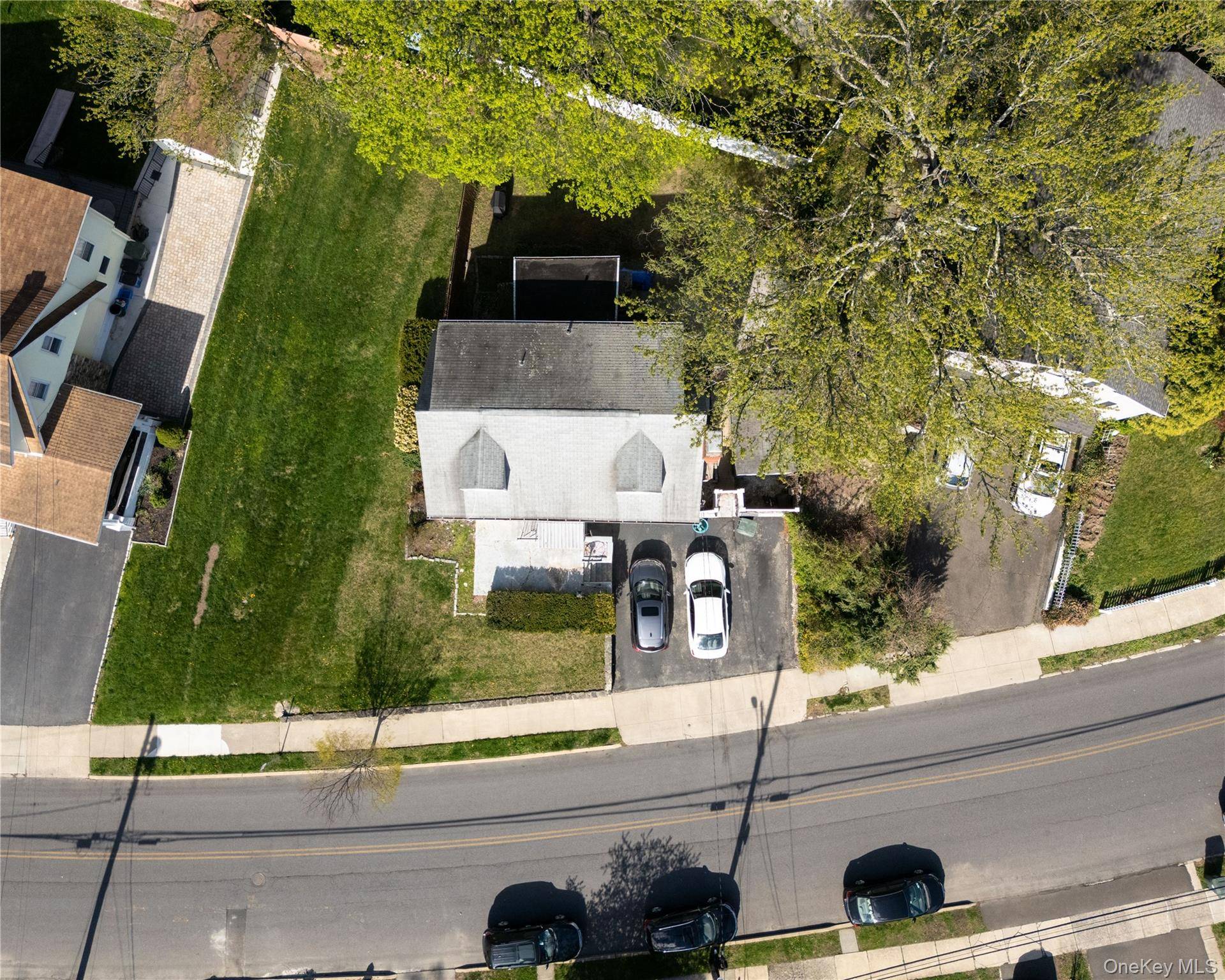 Casa de 4 Dormitorios en Venta en Port Chester - Nueva York - EE. UU. - 3