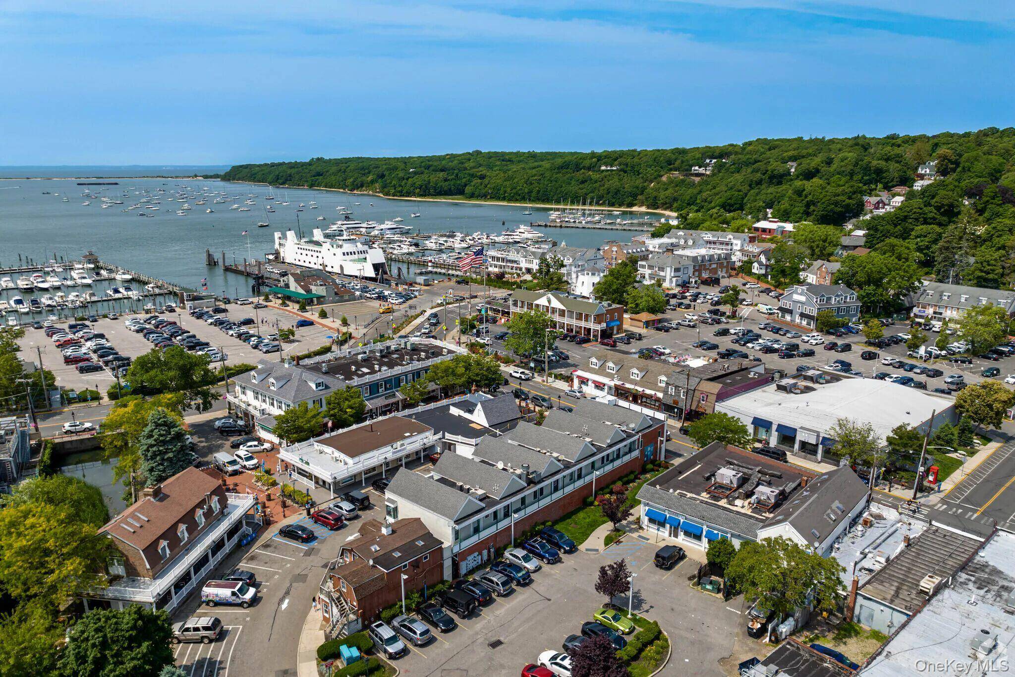 Casa com 4 Quartos à Venda em Port Jefferson - Nova Iorque - EUA - 3