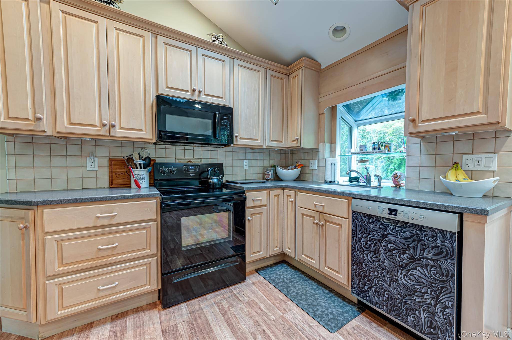 Casa de 4 Dormitorios en Venta en Port Jefferson - Nueva York - EE. UU. - 8