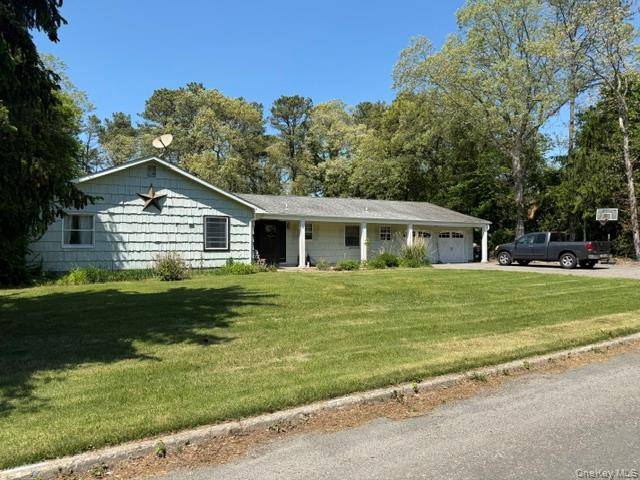 Casa com 4 Quartos à Venda em Port Jefferson Station - Nova Iorque - EUA - 3