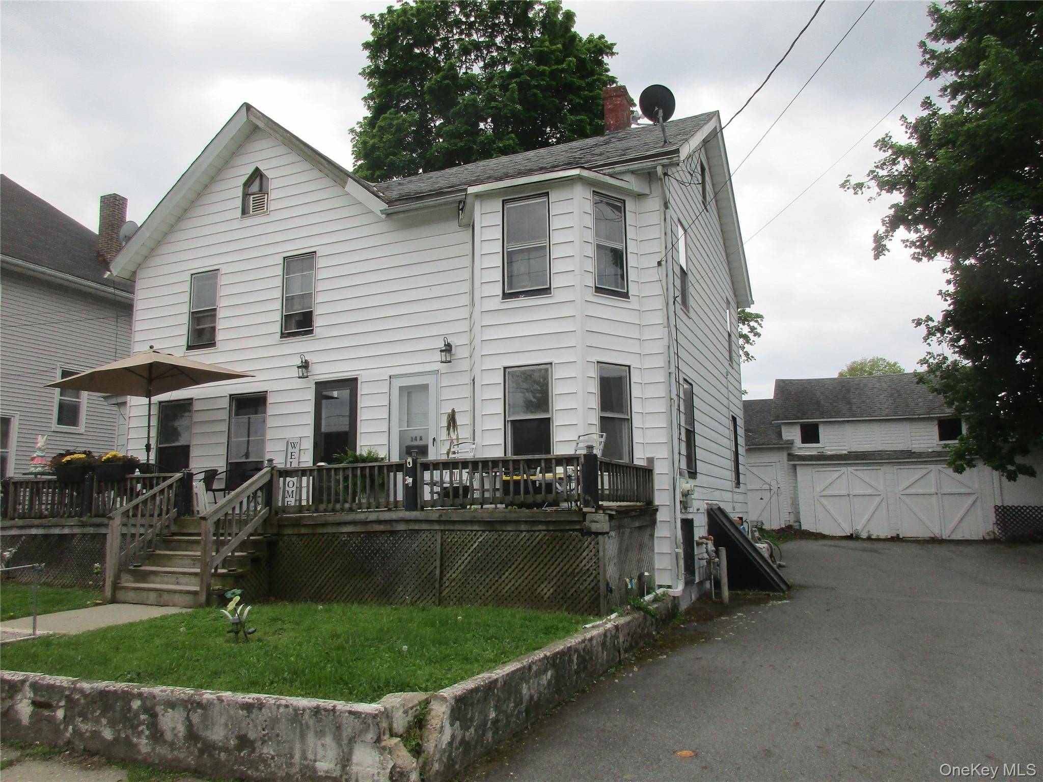 Casa de 4 Dormitorios en Venta en Port Jervis - Nueva York - EE. UU. - 2