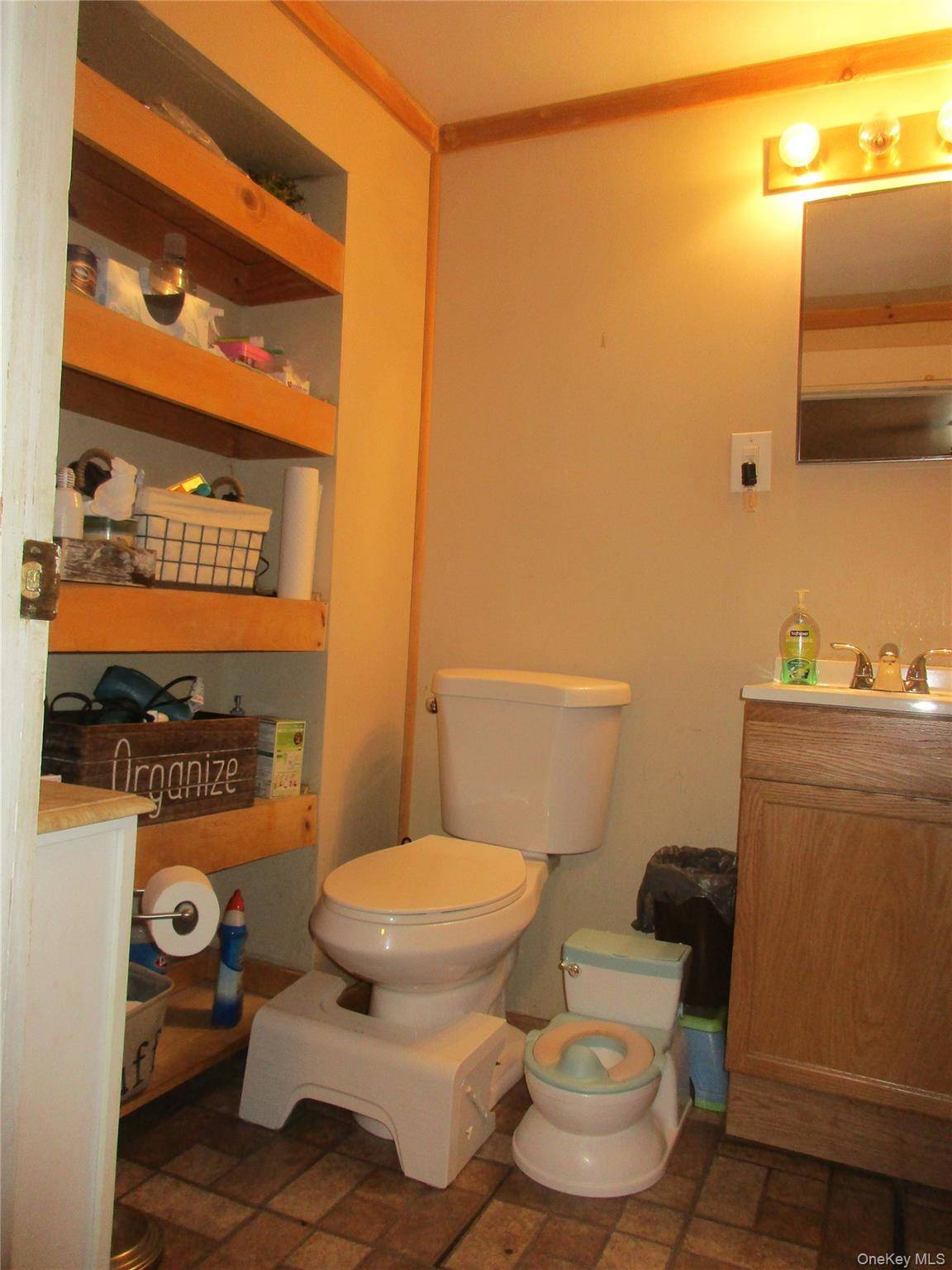 Casa de 4 Dormitorios en Venta en Port Jervis - Nueva York - EE. UU. - 8