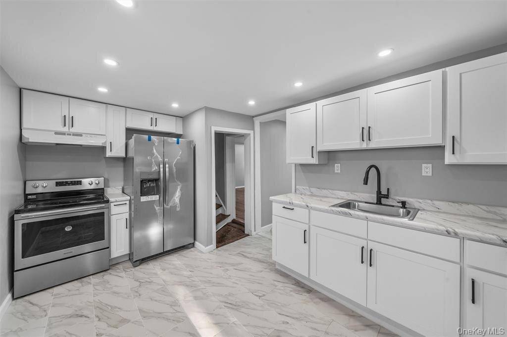4 Bedroom Home for Sale in Port Jervis - New York - USA - 3