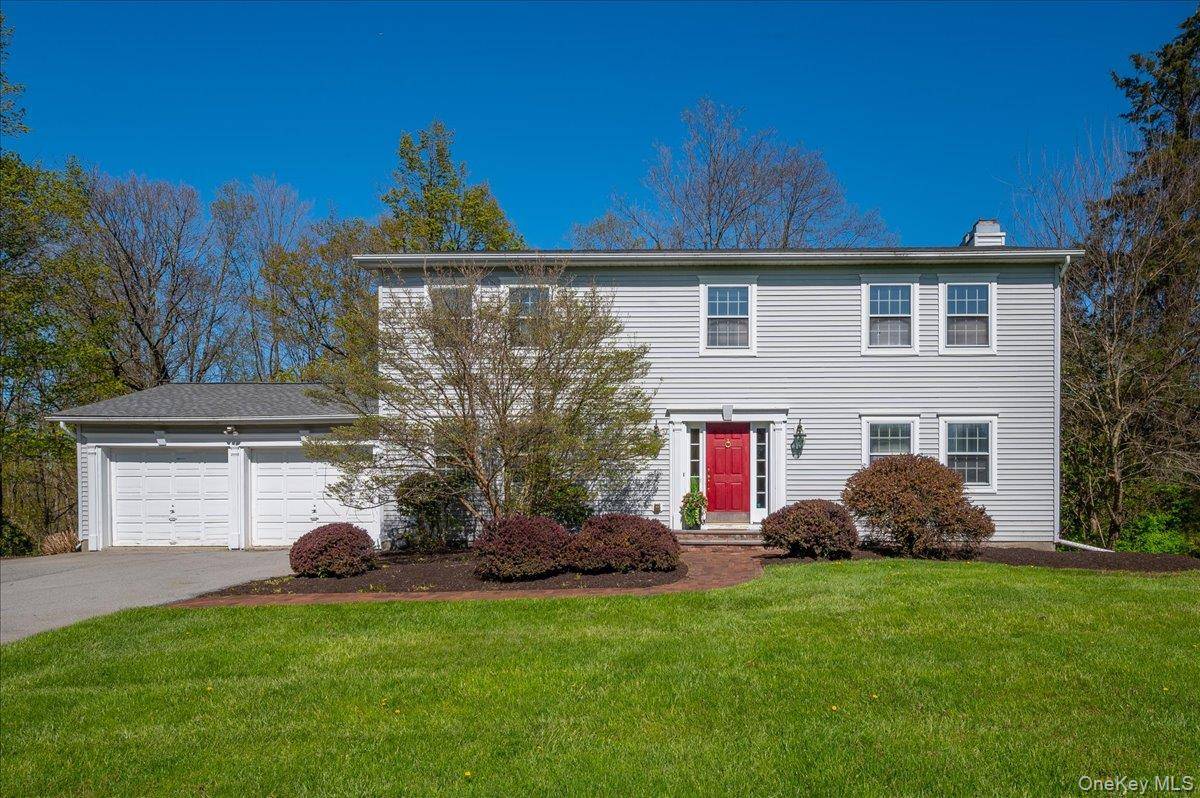 Casa com 4 Quartos à Venda em Poughkeepsie - Nova Iorque - EUA - 2