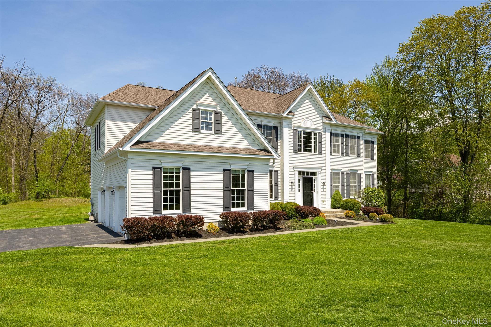Casa de 4 Dormitorios en Venta en Poughkeepsie - Nueva York - EE. UU. - 3