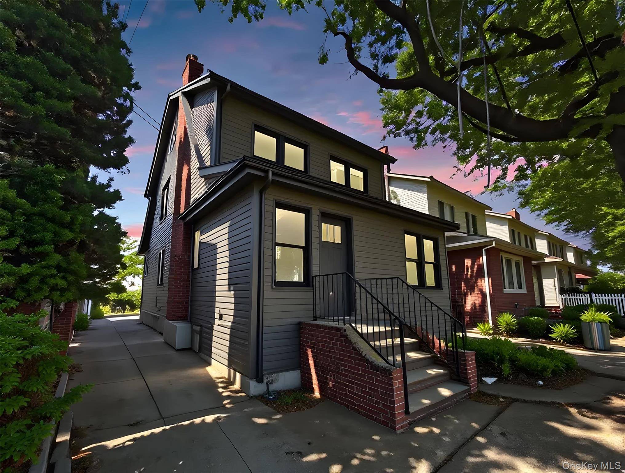Casa de 4 Dormitorios en Venta en Queens Village - Nueva York - EE. UU. - 1