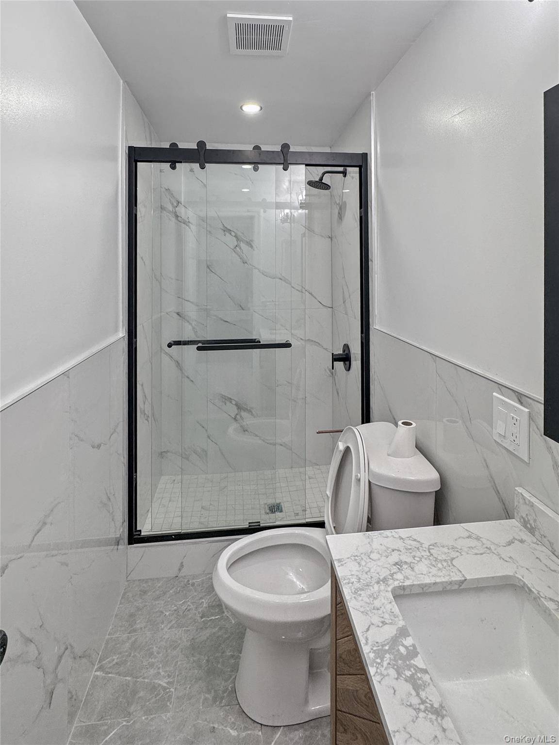 Casa de 4 Dormitorios en Venta en Queens Village - Nueva York - EE. UU. - 8
