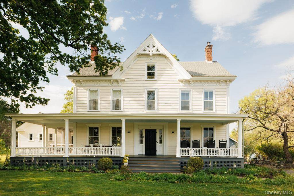 4 Bedroom Home for Sale in Red Hook - New York - USA - 1