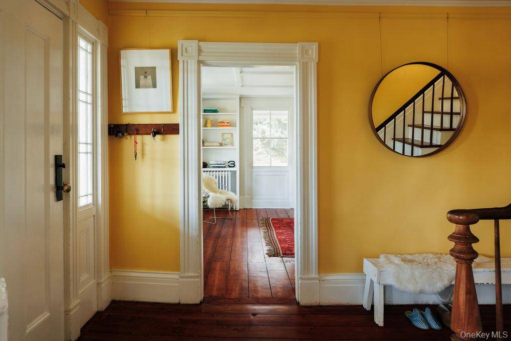 4 Bedroom Home for Sale in Red Hook - New York - USA - 3
