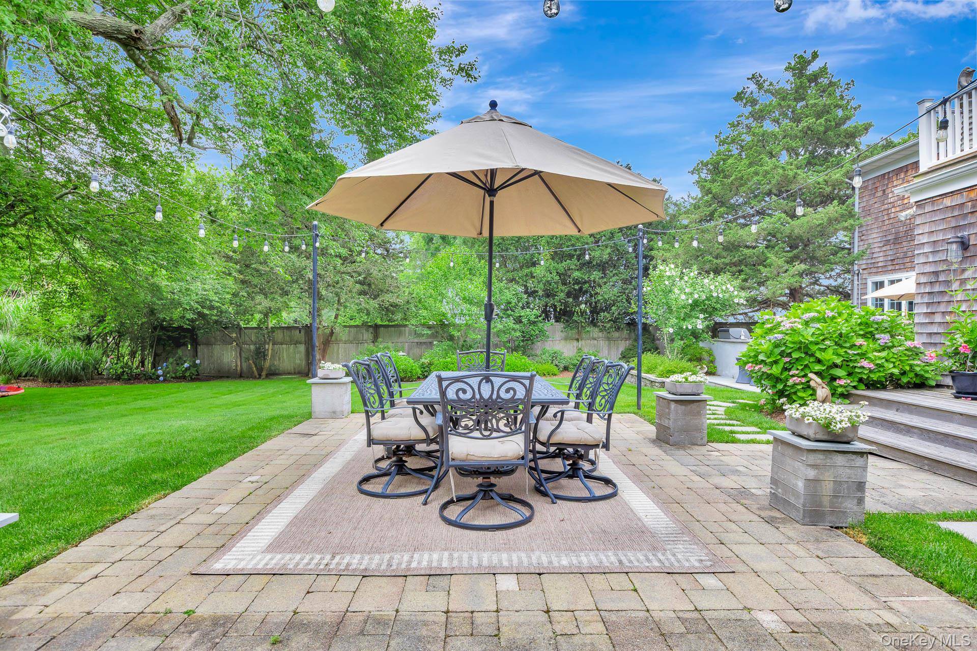 Casa de 4 Dormitorios en Venta en Remsenburg - Nueva York - EE. UU. - 3