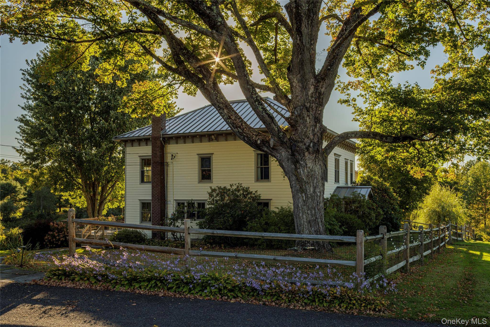 Casa com 4 Quartos à Venda em Rhinebeck - Nova Iorque - EUA - 2