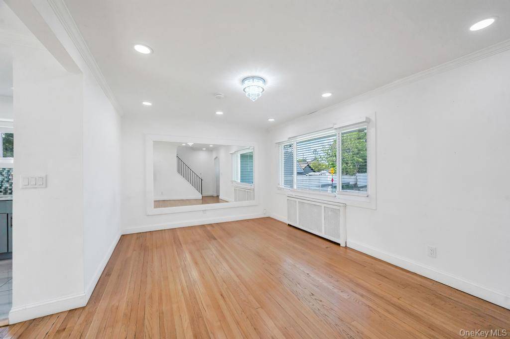 Casa com 4 Quartos à Venda em Rockville Centre - Nova Iorque - EUA - 8