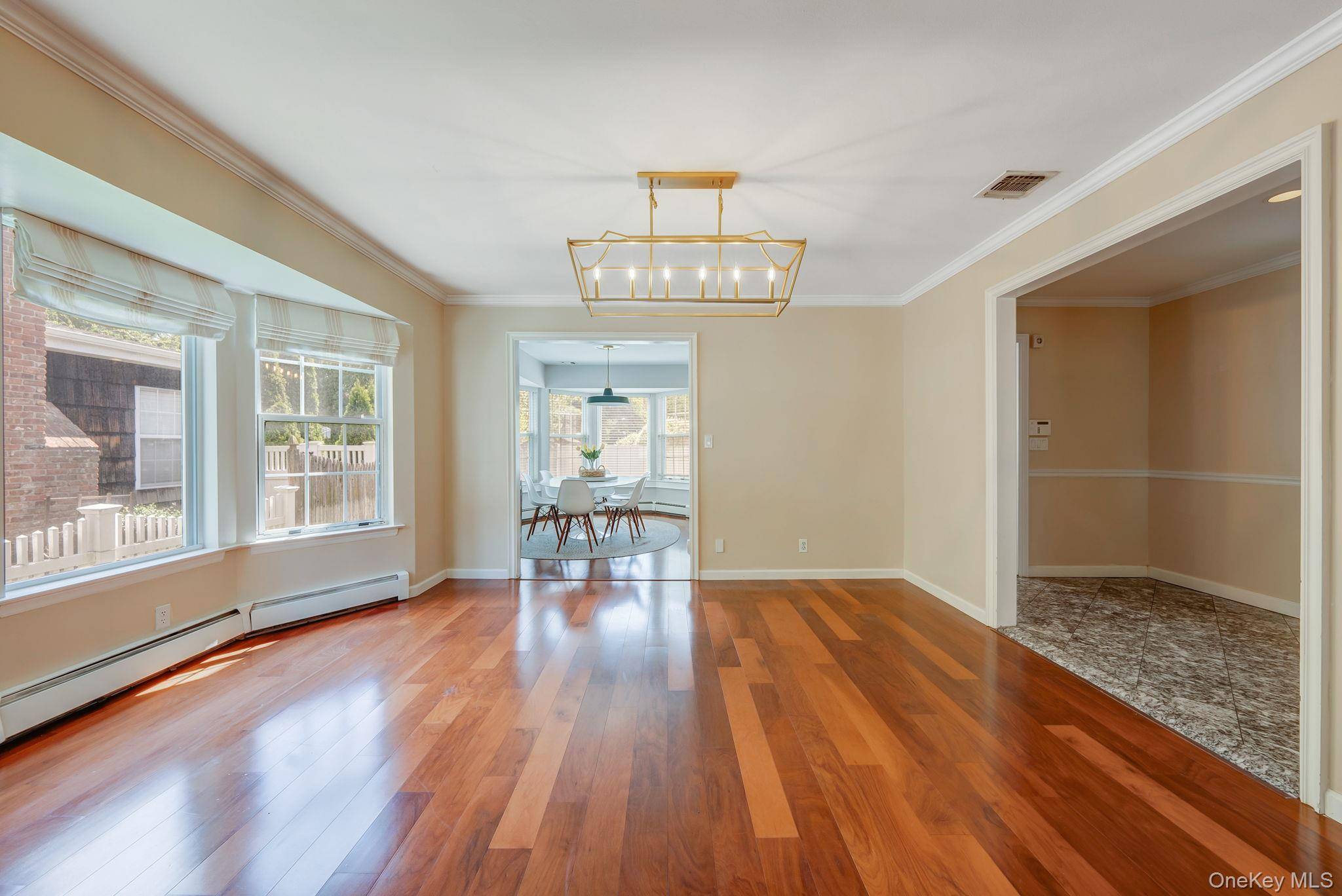 Casa de 4 Dormitorios en Venta en Rockville Centre - Nueva York - EE. UU. - 7