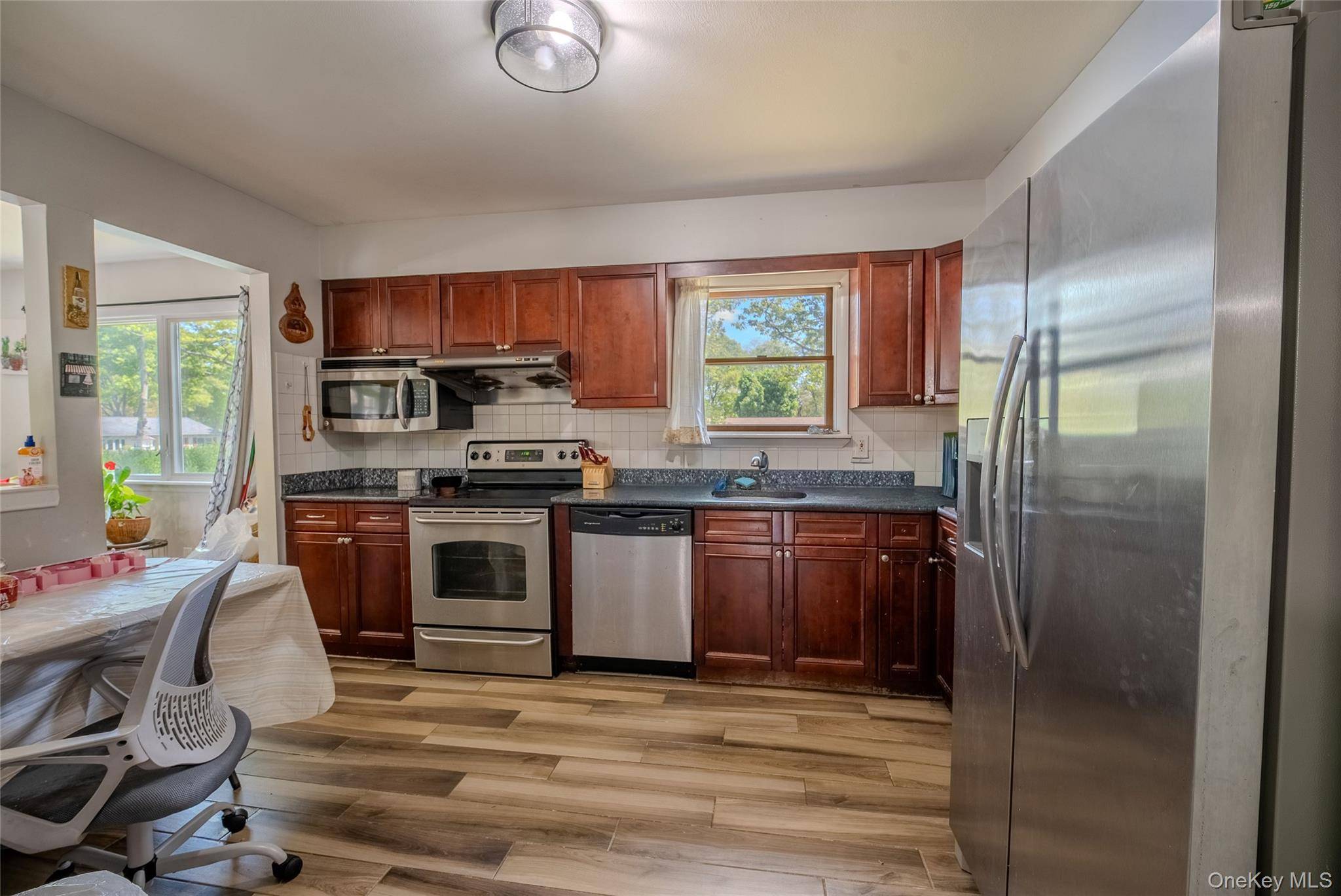 Casa com 4 Quartos à Venda em Ronkonkoma - Nova Iorque - EUA - 3
