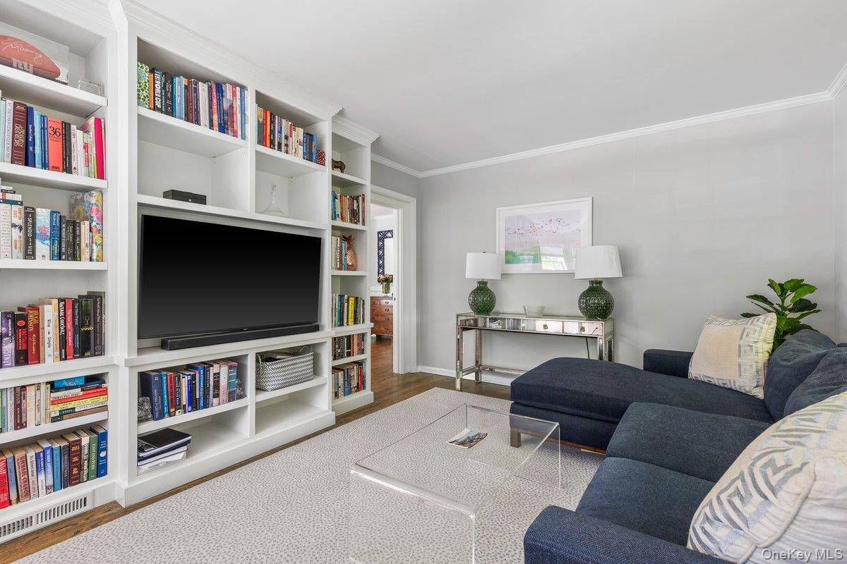4 Bedroom Home for Sale in RYE - New York - USA - 5