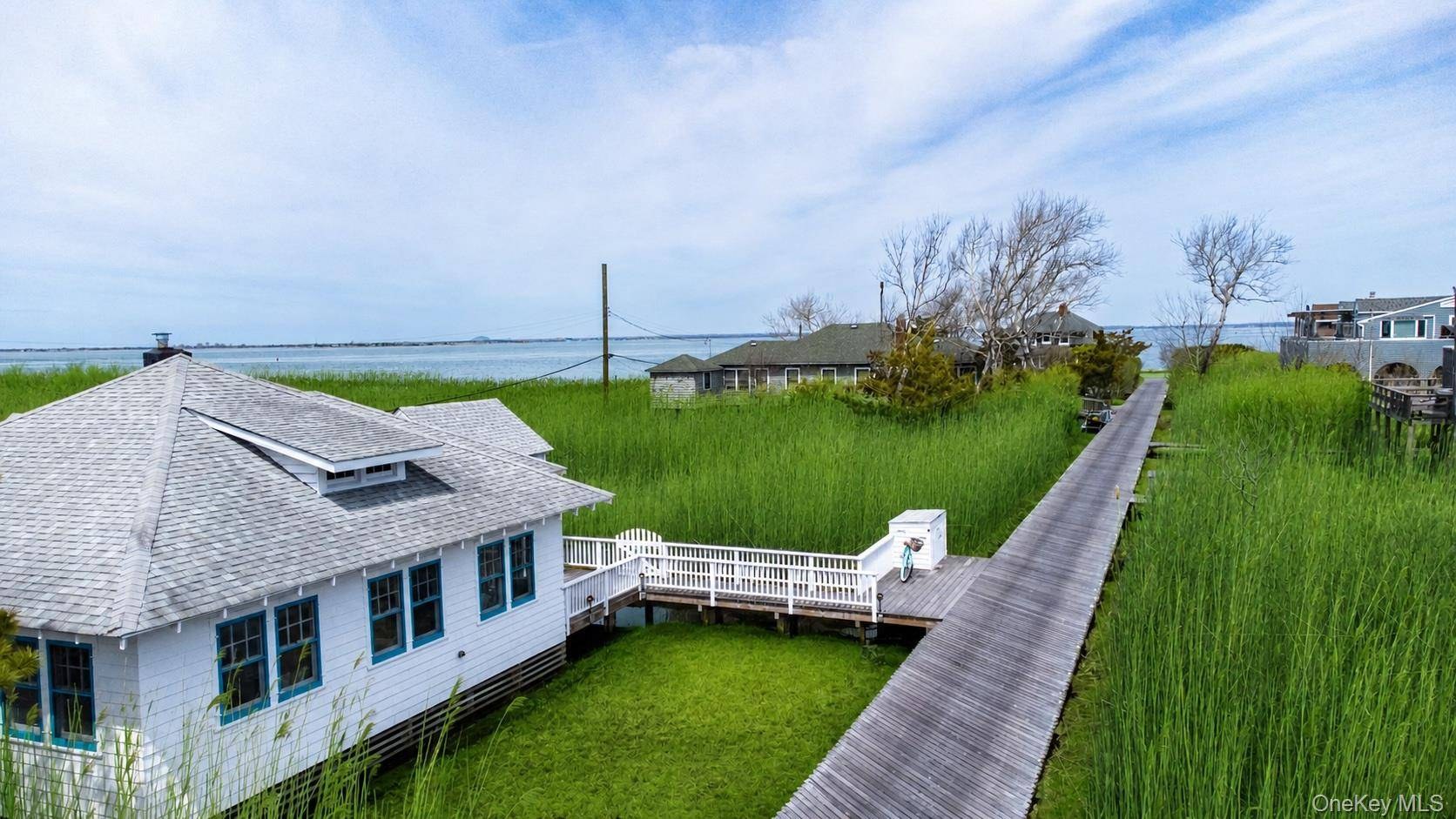 Casa de 4 Dormitorios en Venta en Saltaire, Fire Island, NY - 2