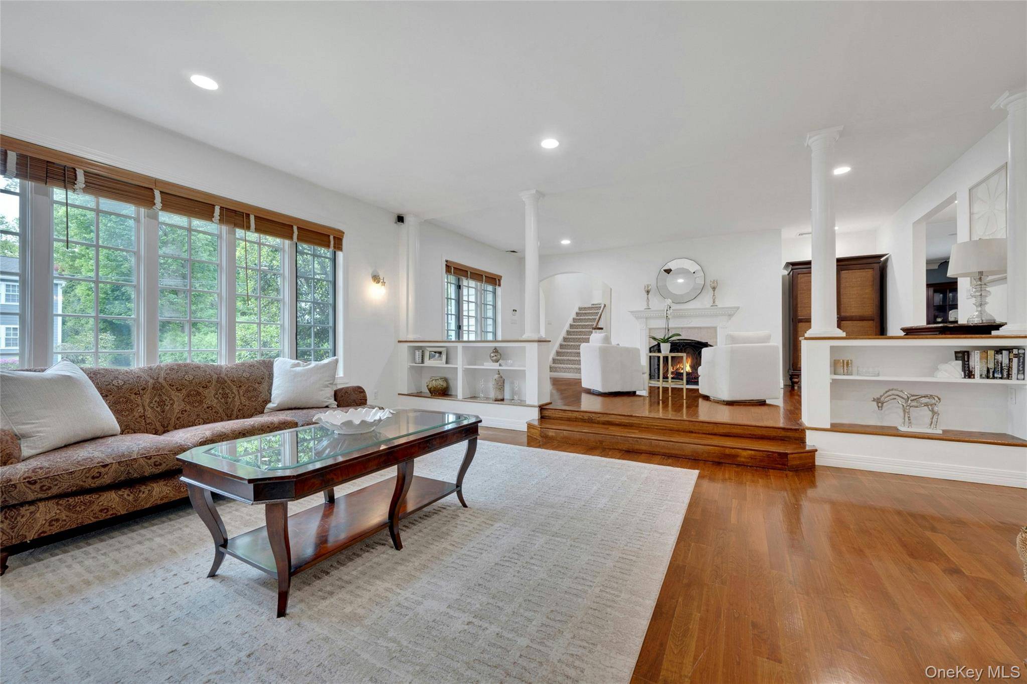 4 Bedroom Home for Sale in Scarsdale - New York - USA - 6