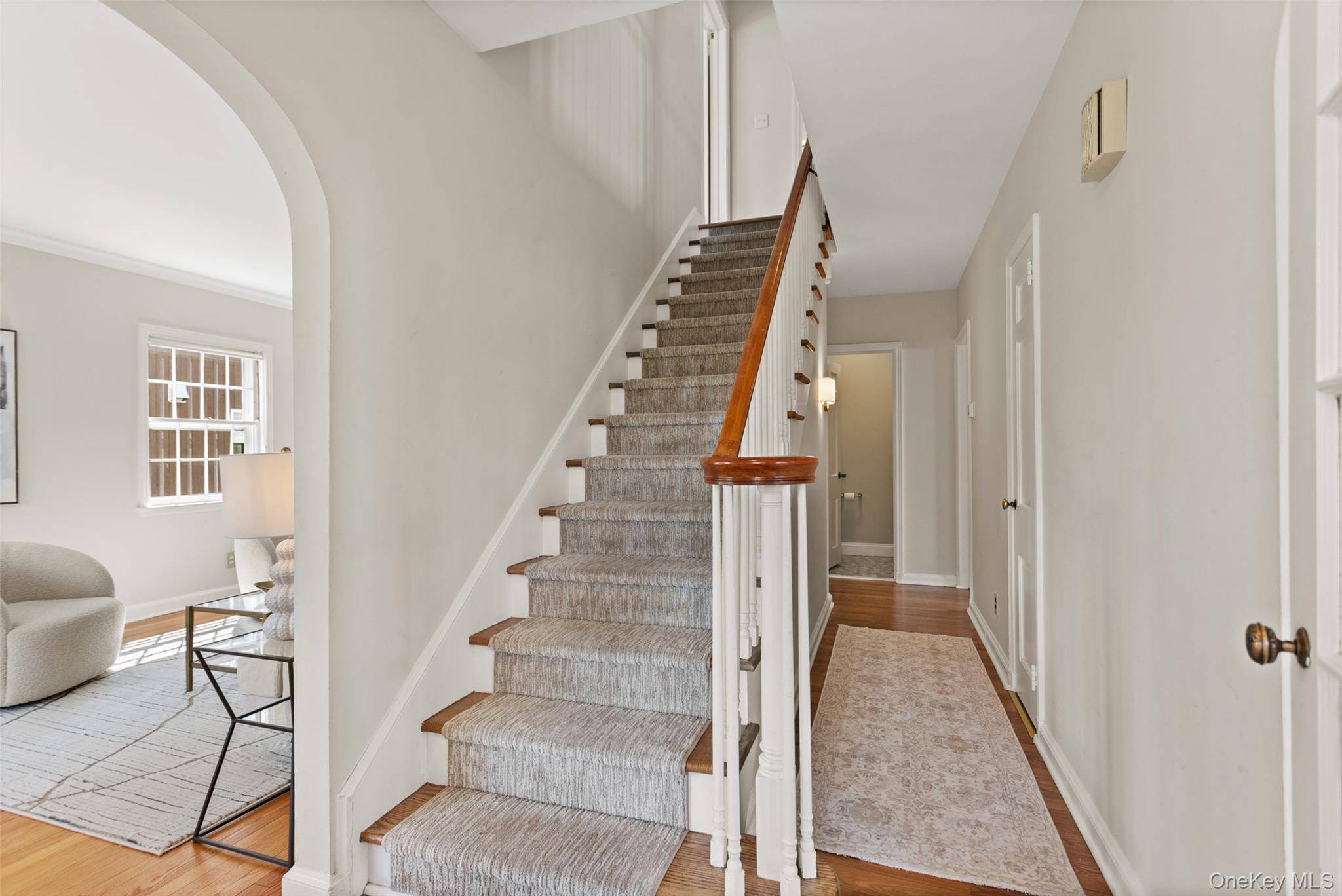 4 Bedroom Home for Sale in Scarsdale - New York - USA - 4