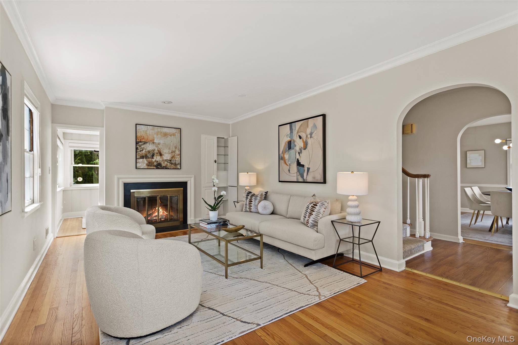4 Bedroom Home for Sale in Scarsdale - New York - USA - 5