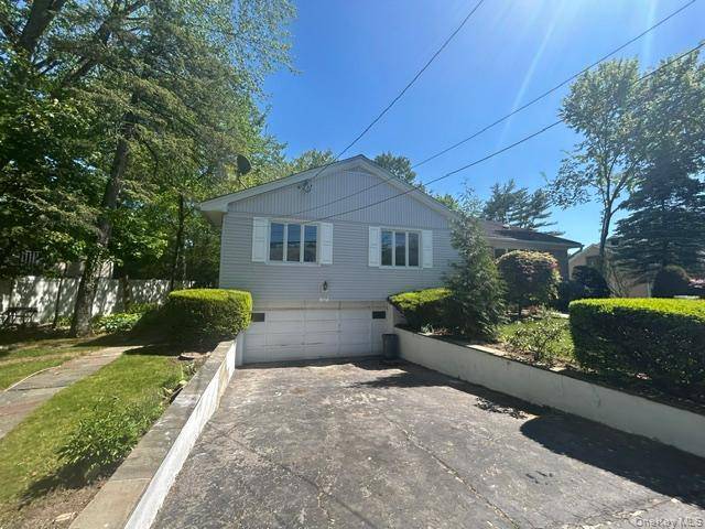 Casa de 4 Dormitorios en Venta en Scarsdale - Nueva York - EE. UU. - 2