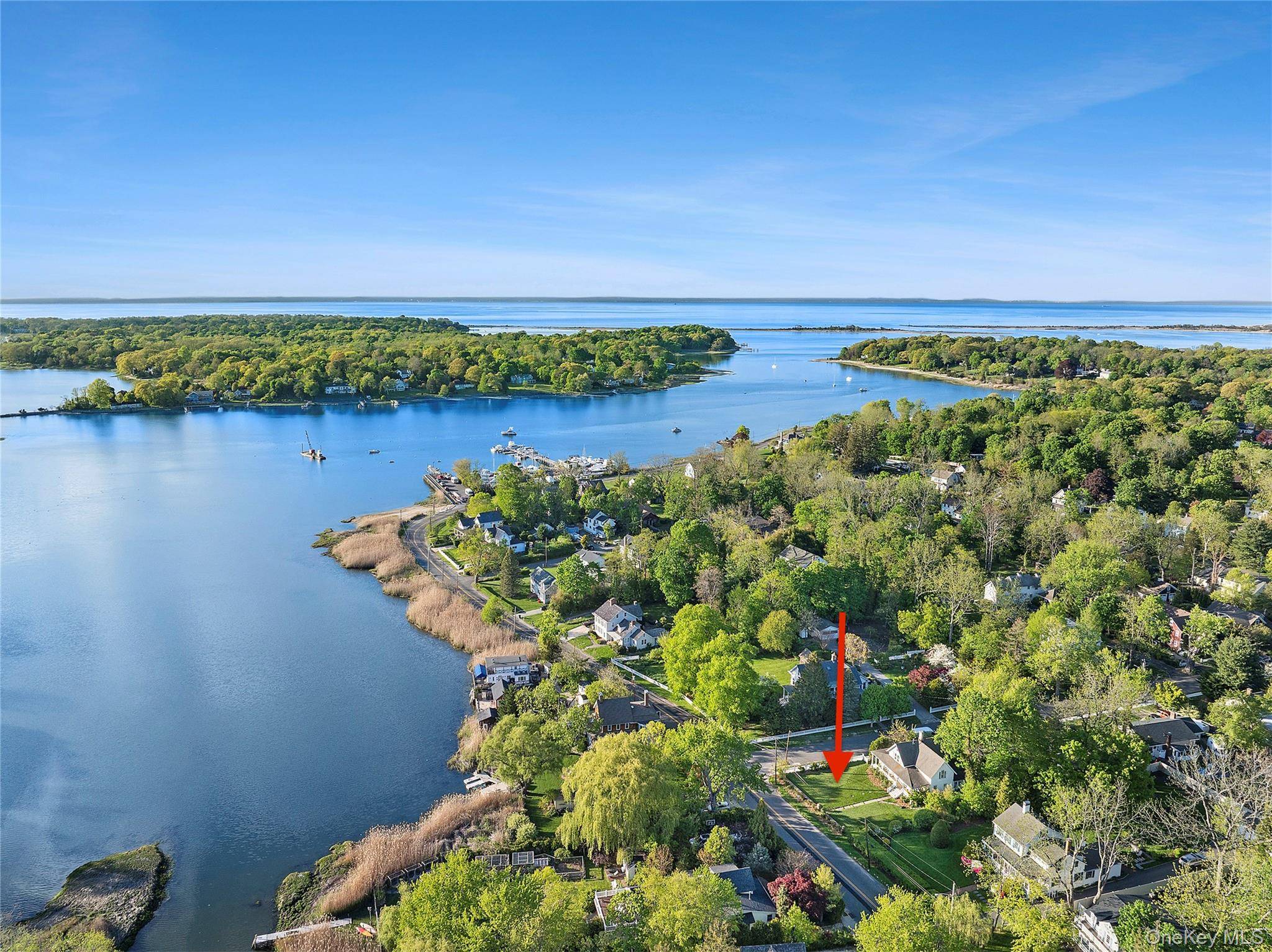 Casa com 4 Quartos à Venda em Setauket - Nova Iorque - EUA - 2