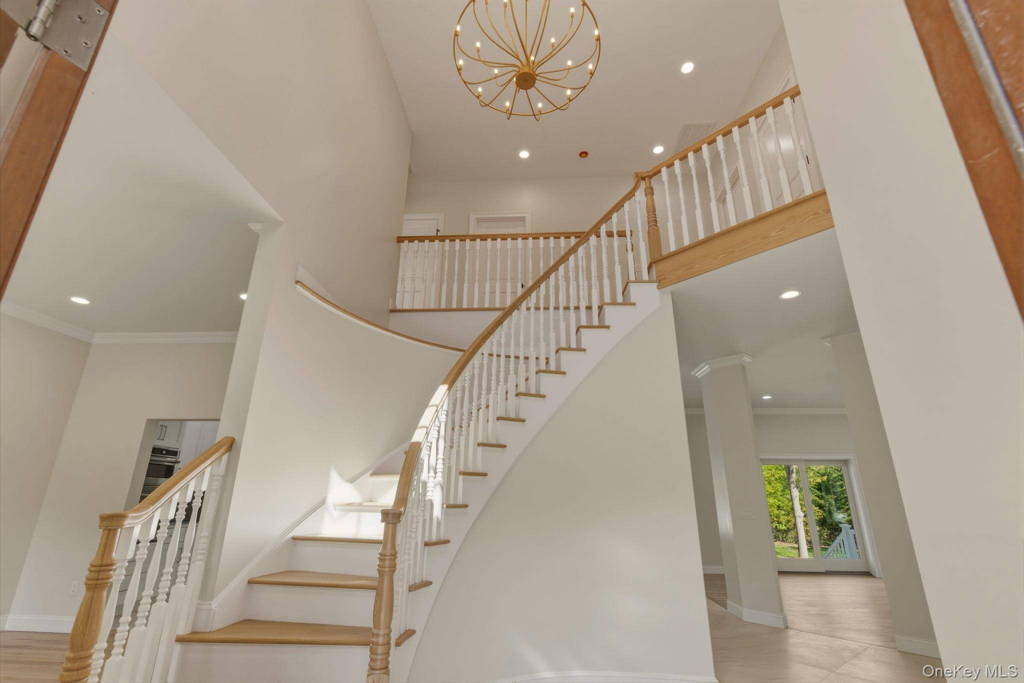 Casa com 4 Quartos à Venda em Smithtown - Nova Iorque - EUA - 6