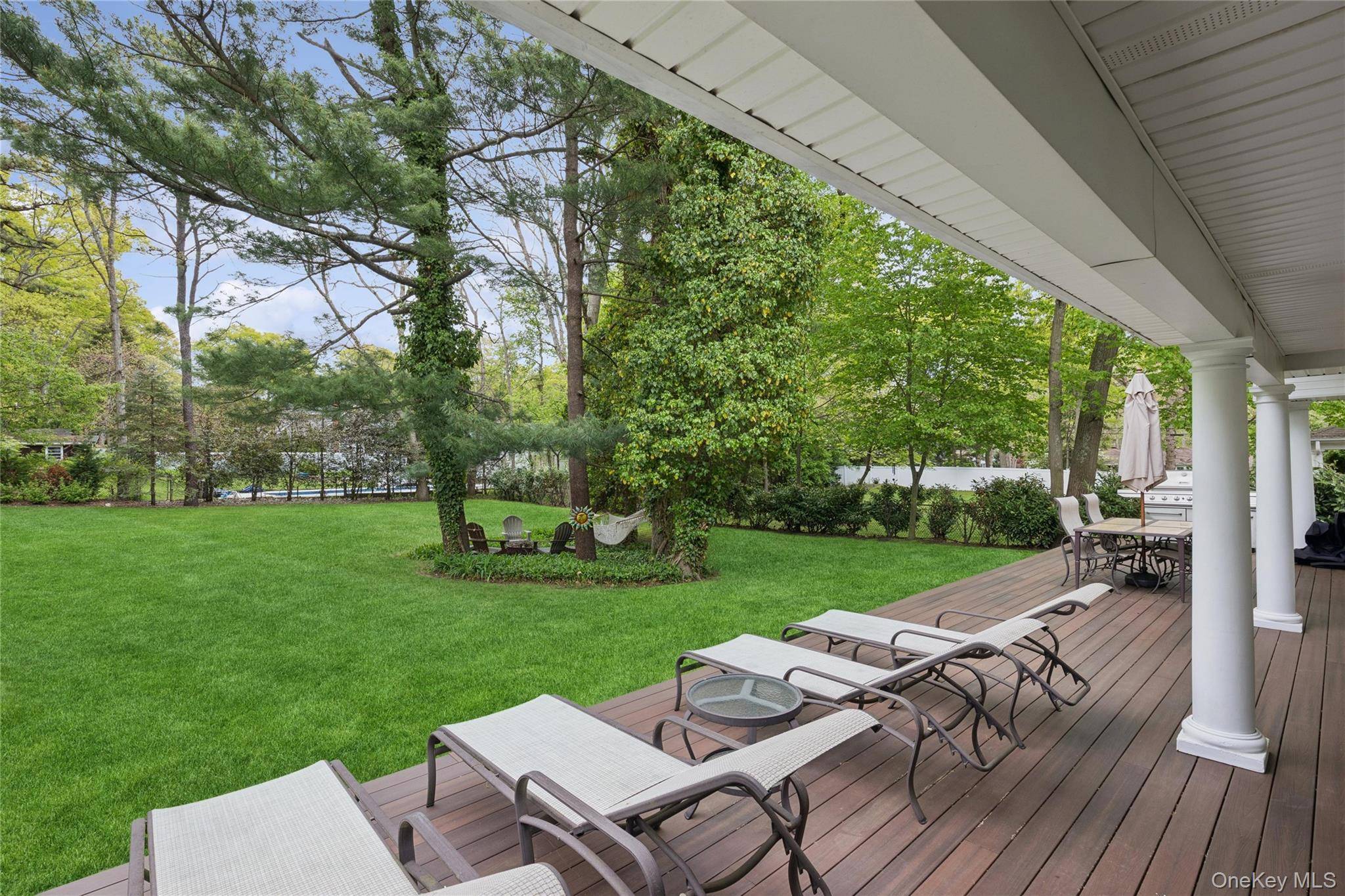Casa com 4 Quartos à Venda em Smithtown - Nova Iorque - EUA - 8