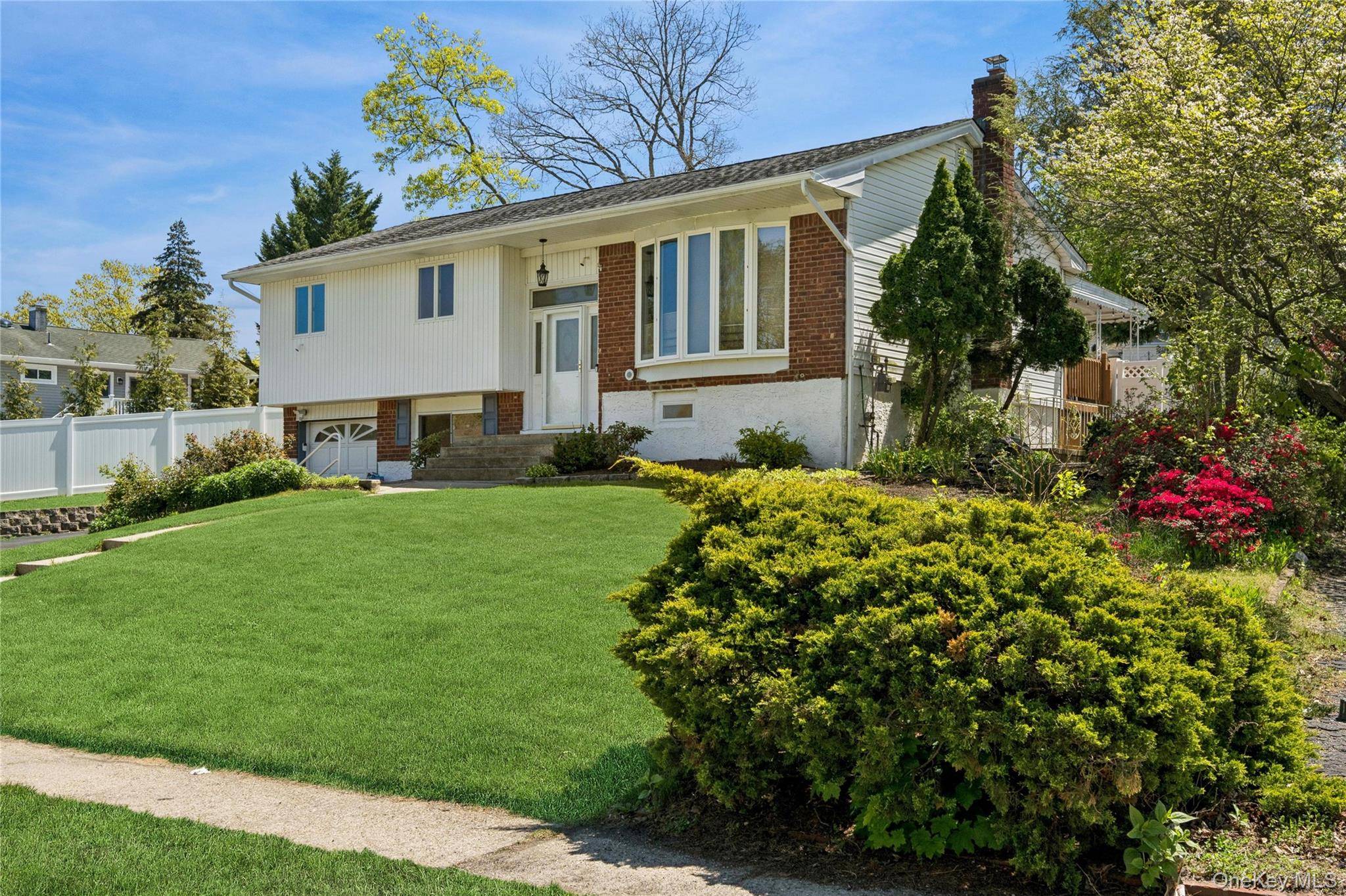 Casa com 4 Quartos à Venda em Smithtown - Nova Iorque - EUA - 4