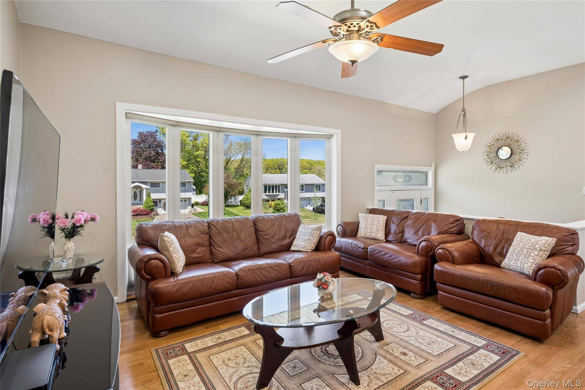 Casa com 4 Quartos à Venda em Smithtown - Nova Iorque - EUA - 8