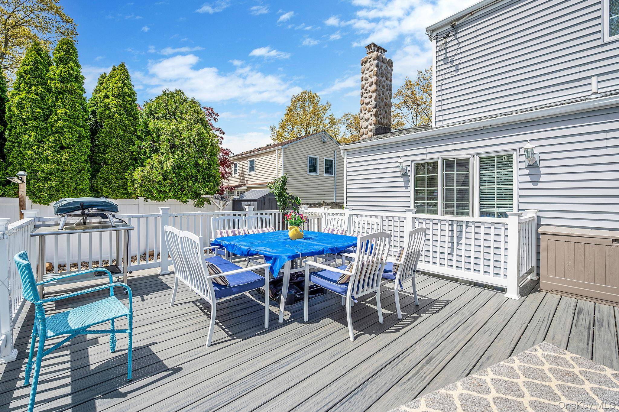 Casa com 4 Quartos à Venda em Smithtown - Nova Iorque - EUA - 7