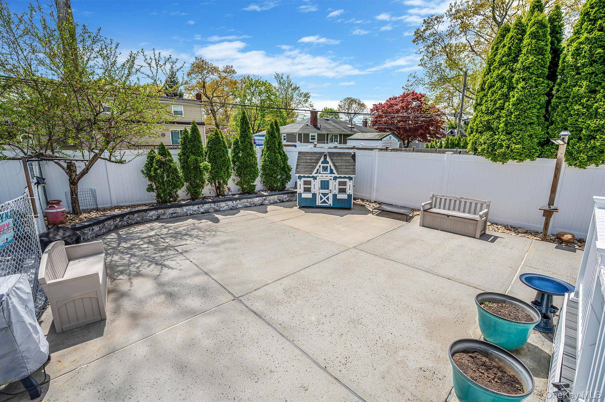 Casa com 4 Quartos à Venda em Smithtown - Nova Iorque - EUA - 8
