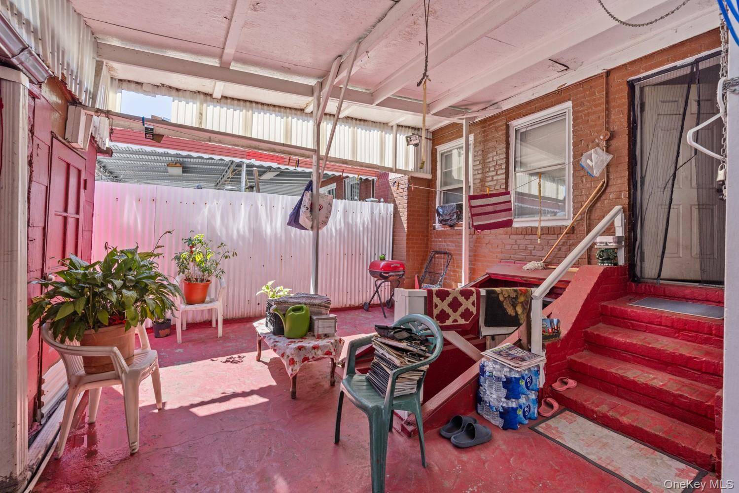 Casa com 4 Quartos à Venda em South Ozone Park - Nova Iorque - EUA - 7