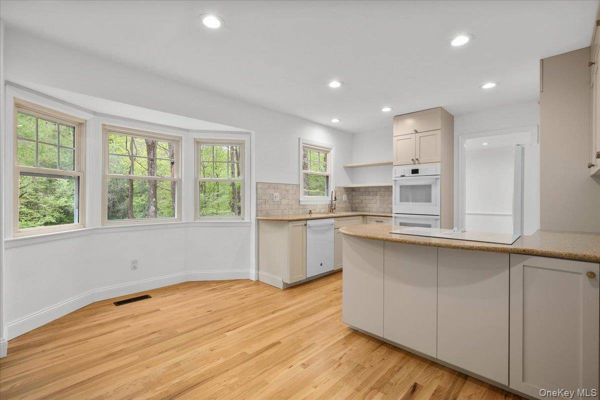Casa de 4 Dormitorios en Venta en South Salem - Nueva York - EE. UU. - 4