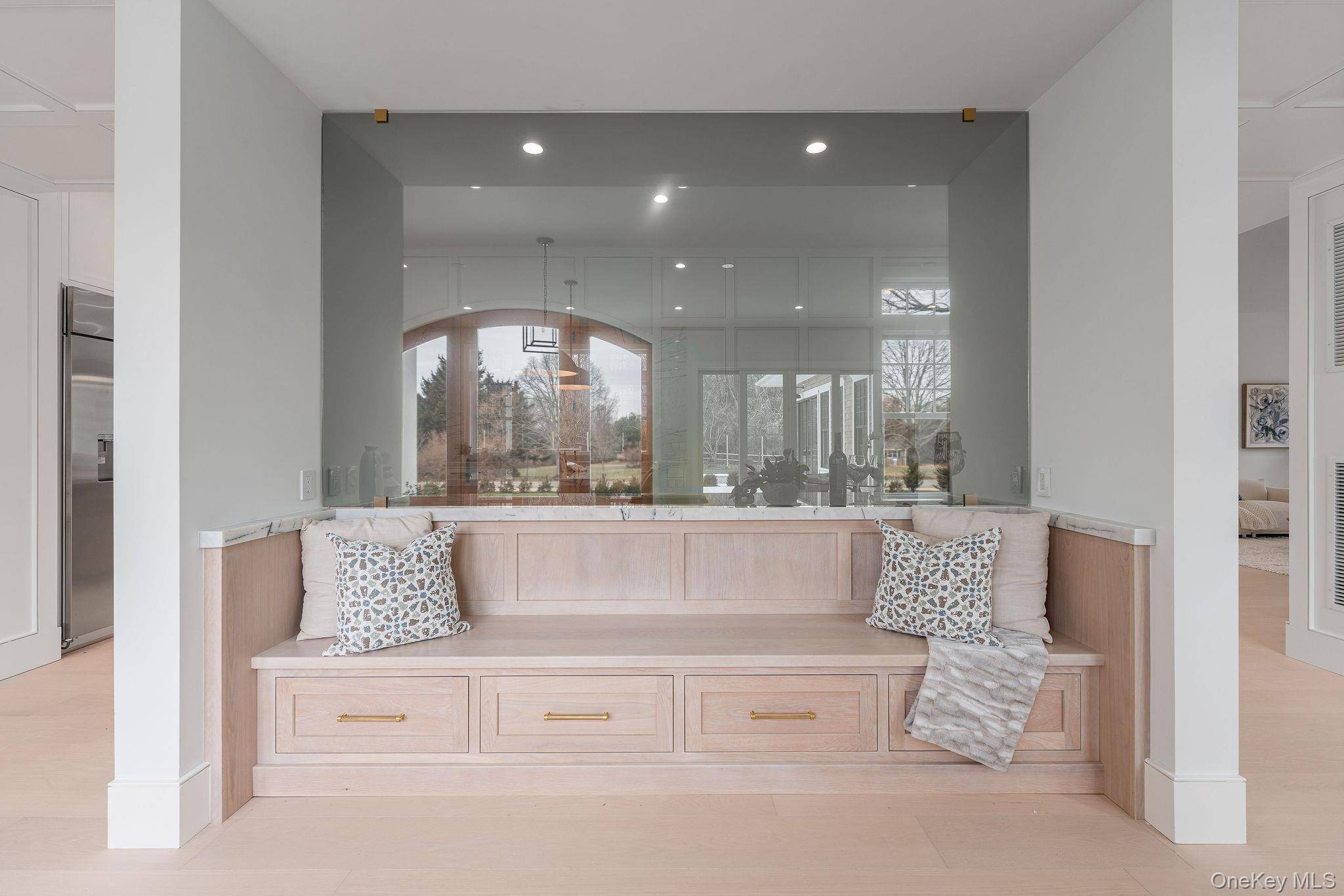 Casa de 4 Dormitorios en Venta en Southold - Nueva York - EE. UU. - 3