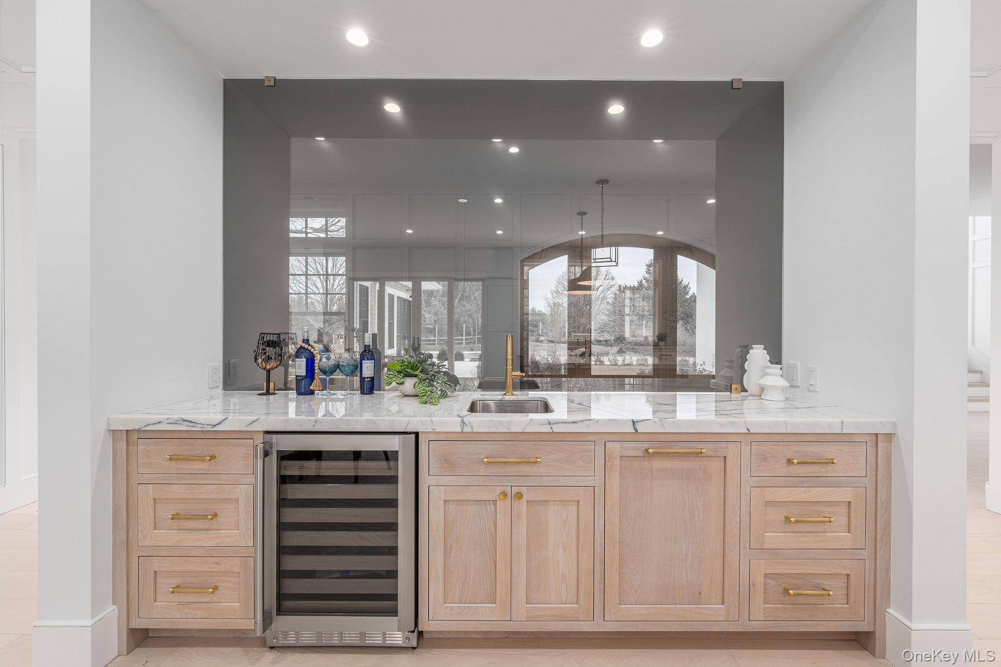 Casa de 4 Dormitorios en Venta en Southold - Nueva York - EE. UU. - 8