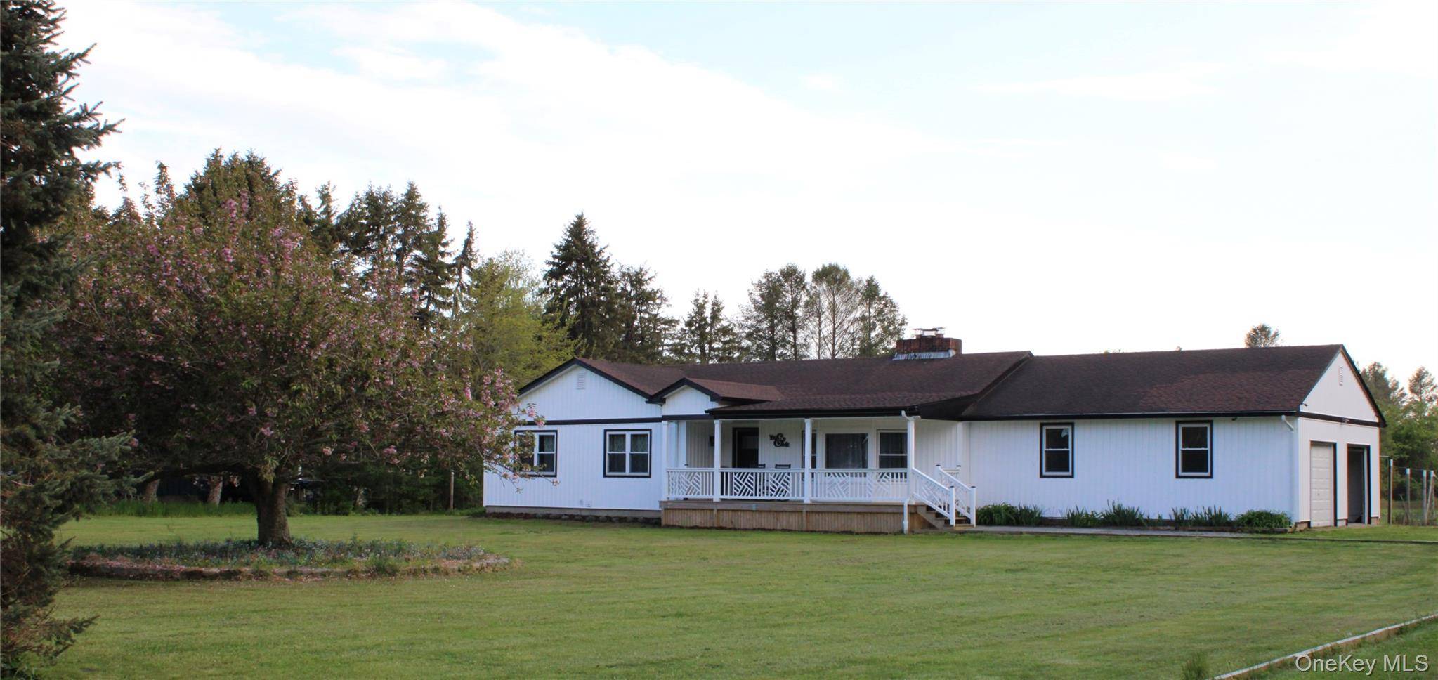 Casa com 4 Quartos à Venda em Southold - Nova Iorque - EUA - 2