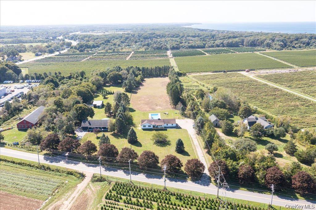 Casa com 4 Quartos à Venda em Southold - Nova Iorque - EUA - 5