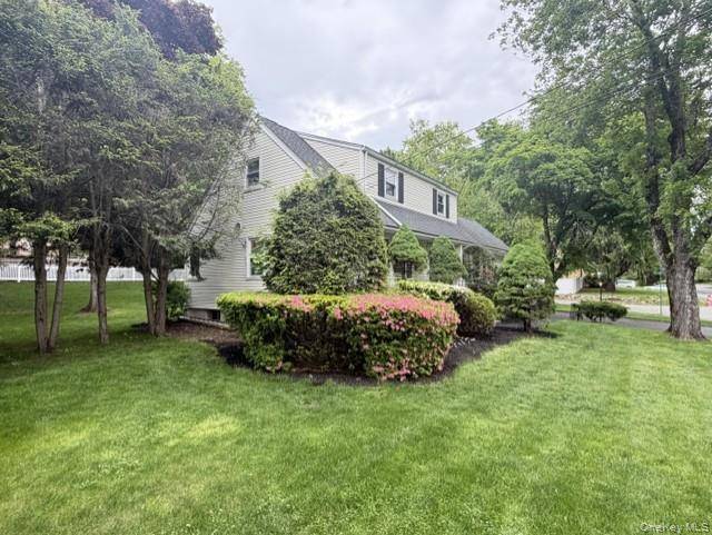 Casa de 4 Dormitorios en Venta en Spring Valley - Nueva York - EE. UU. - 8