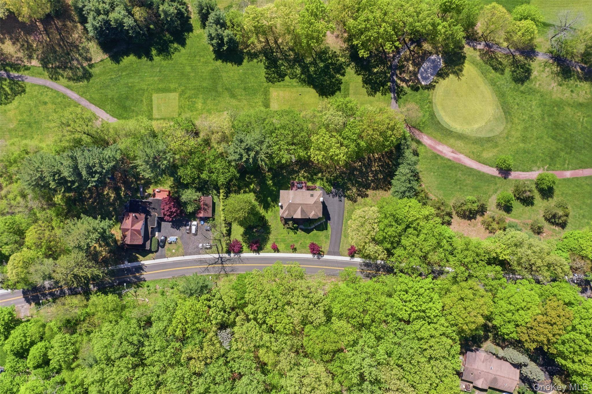 Casa com 4 Quartos à Venda em Spring Valley - Nova Iorque - EUA - 5