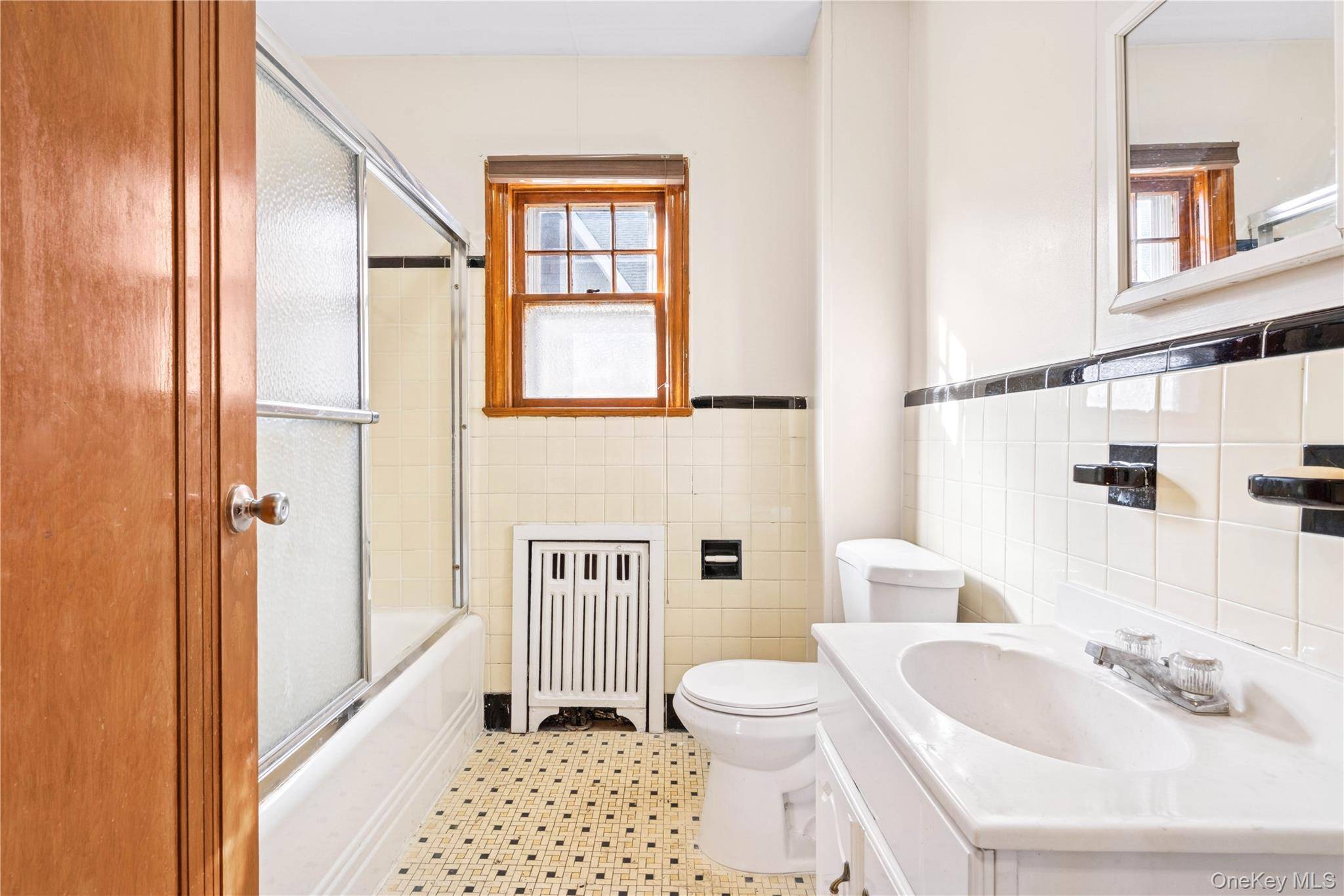 Casa de 4 Dormitorios en Venta en Staten Island - Nueva York - EE. UU. - 2
