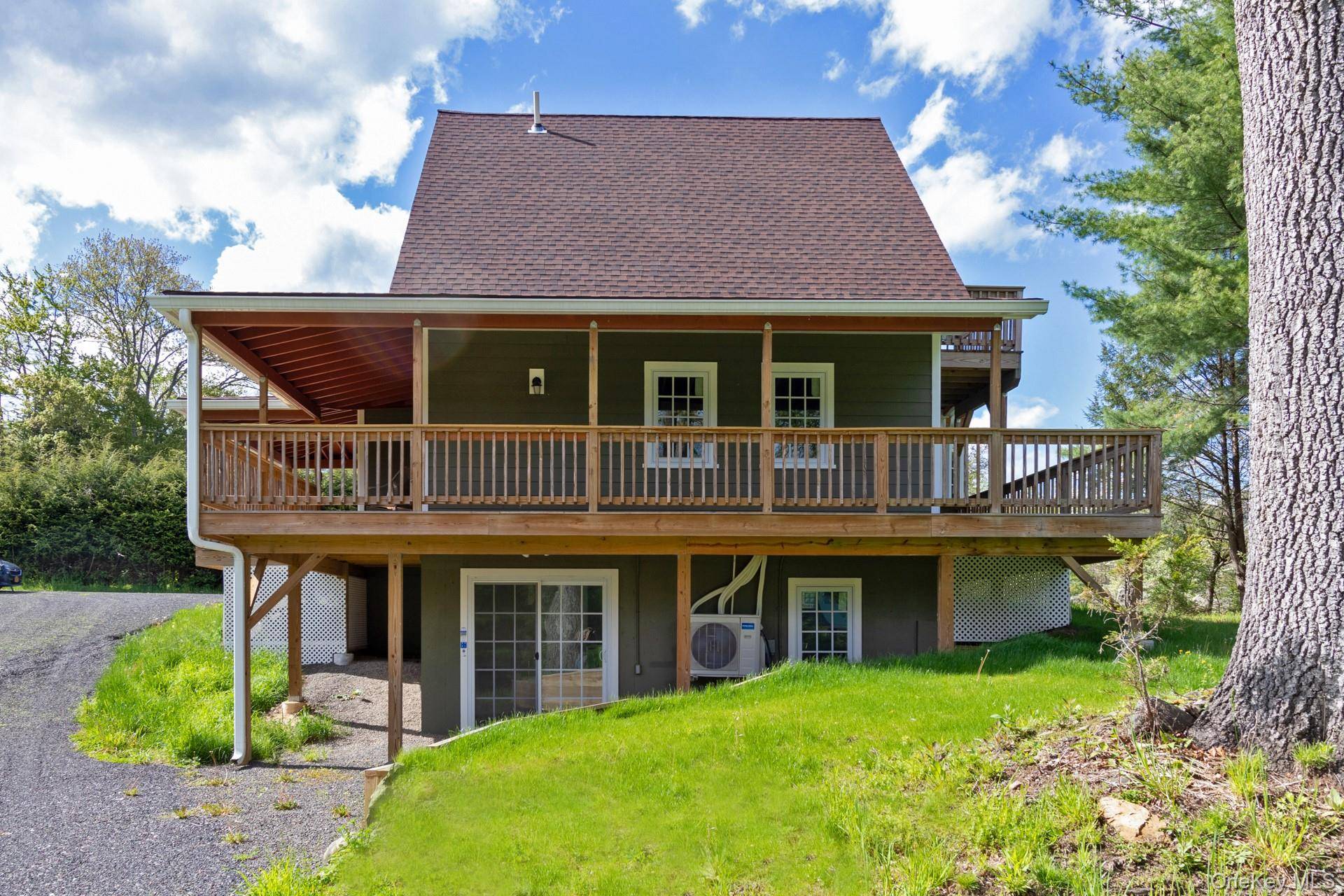 4 Bedroom Home for Sale in Stone Ridge - New York - USA - 3