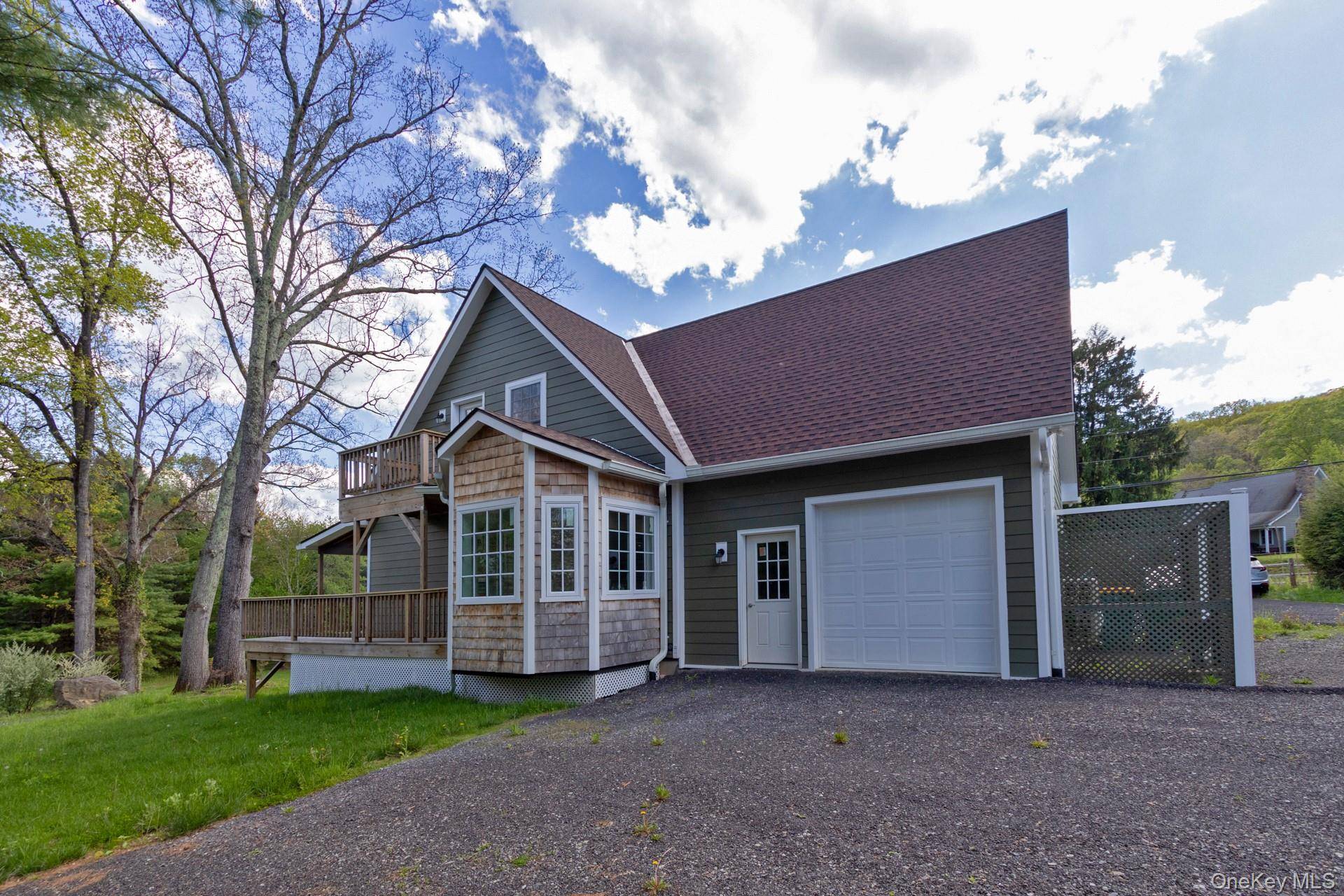 4 Bedroom Home for Sale in Stone Ridge - New York - USA - 4