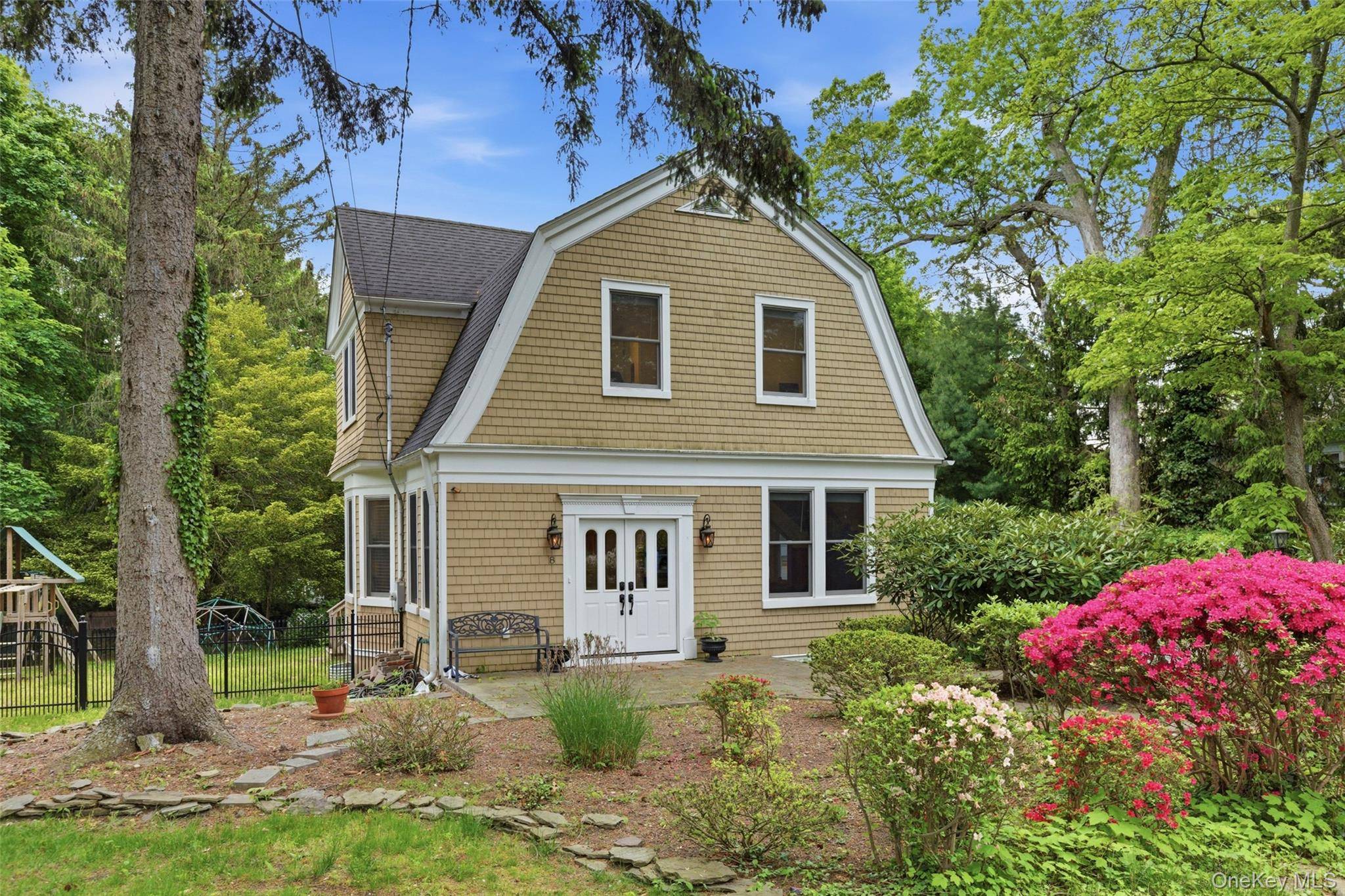Casa de 4 Dormitorios en Venta en Stony Brook - Nueva York - EE. UU. - 1