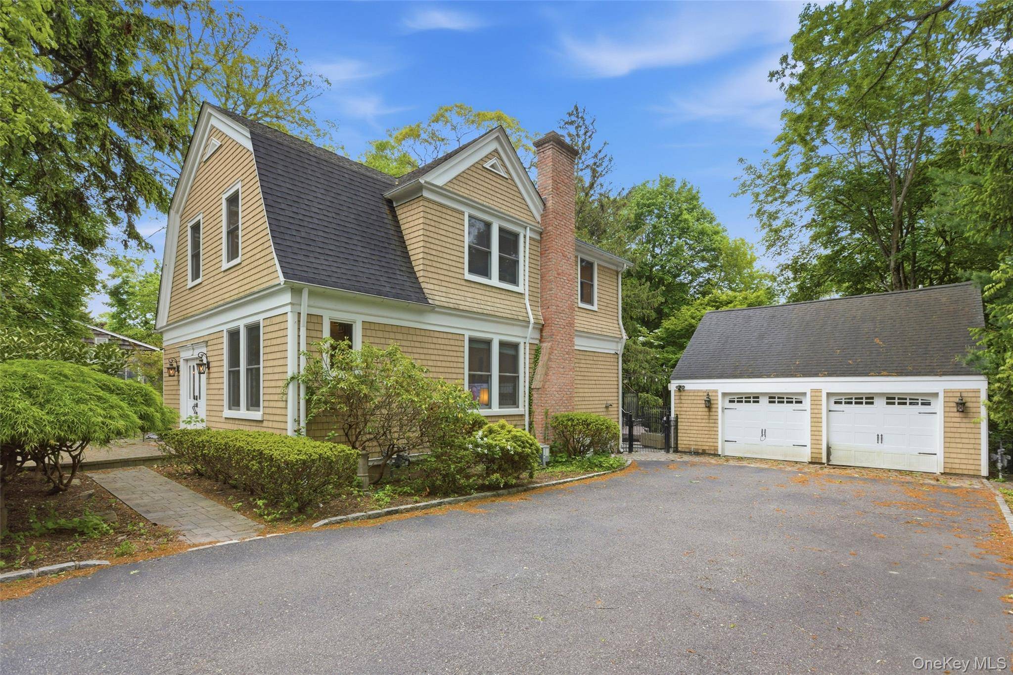 Casa de 4 Dormitorios en Venta en Stony Brook - Nueva York - EE. UU. - 4