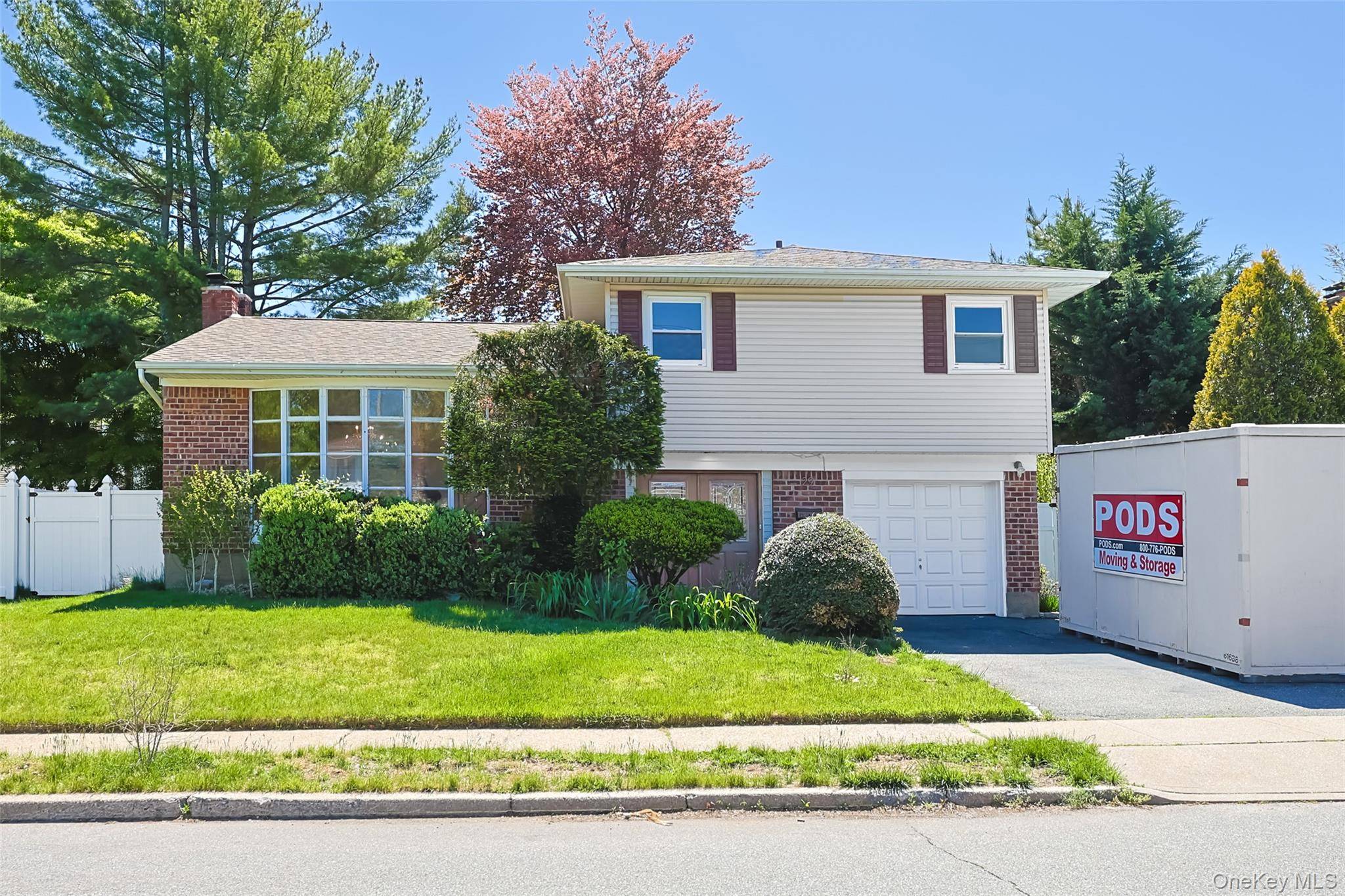 Casa com 4 Quartos à Venda em Syosset - Nova Iorque - EUA - 1