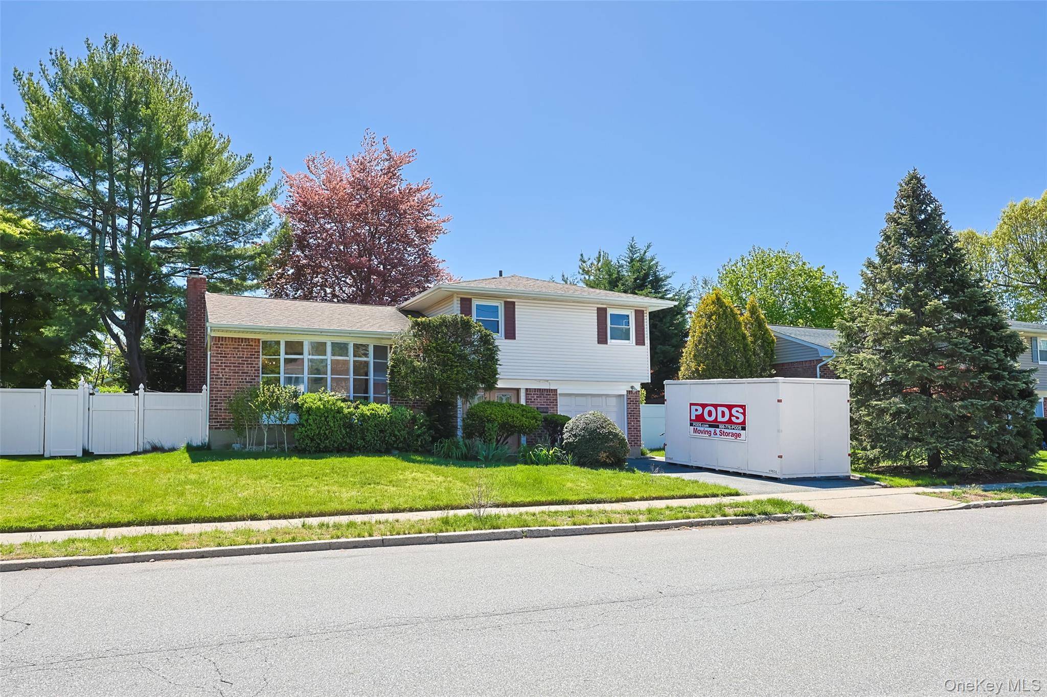 Casa com 4 Quartos à Venda em Syosset - Nova Iorque - EUA - 2