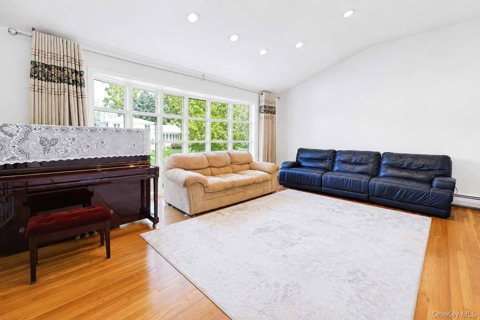 Casa com 4 Quartos à Venda em Syosset - Nova Iorque - EUA - 5