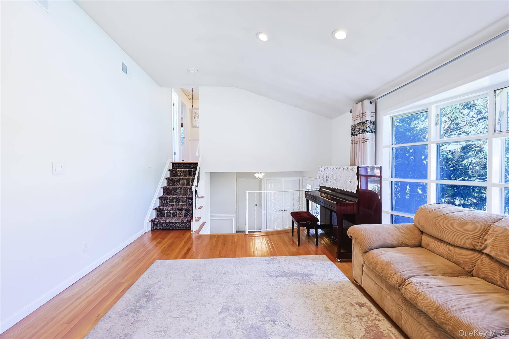 Casa com 4 Quartos à Venda em Syosset - Nova Iorque - EUA - 6