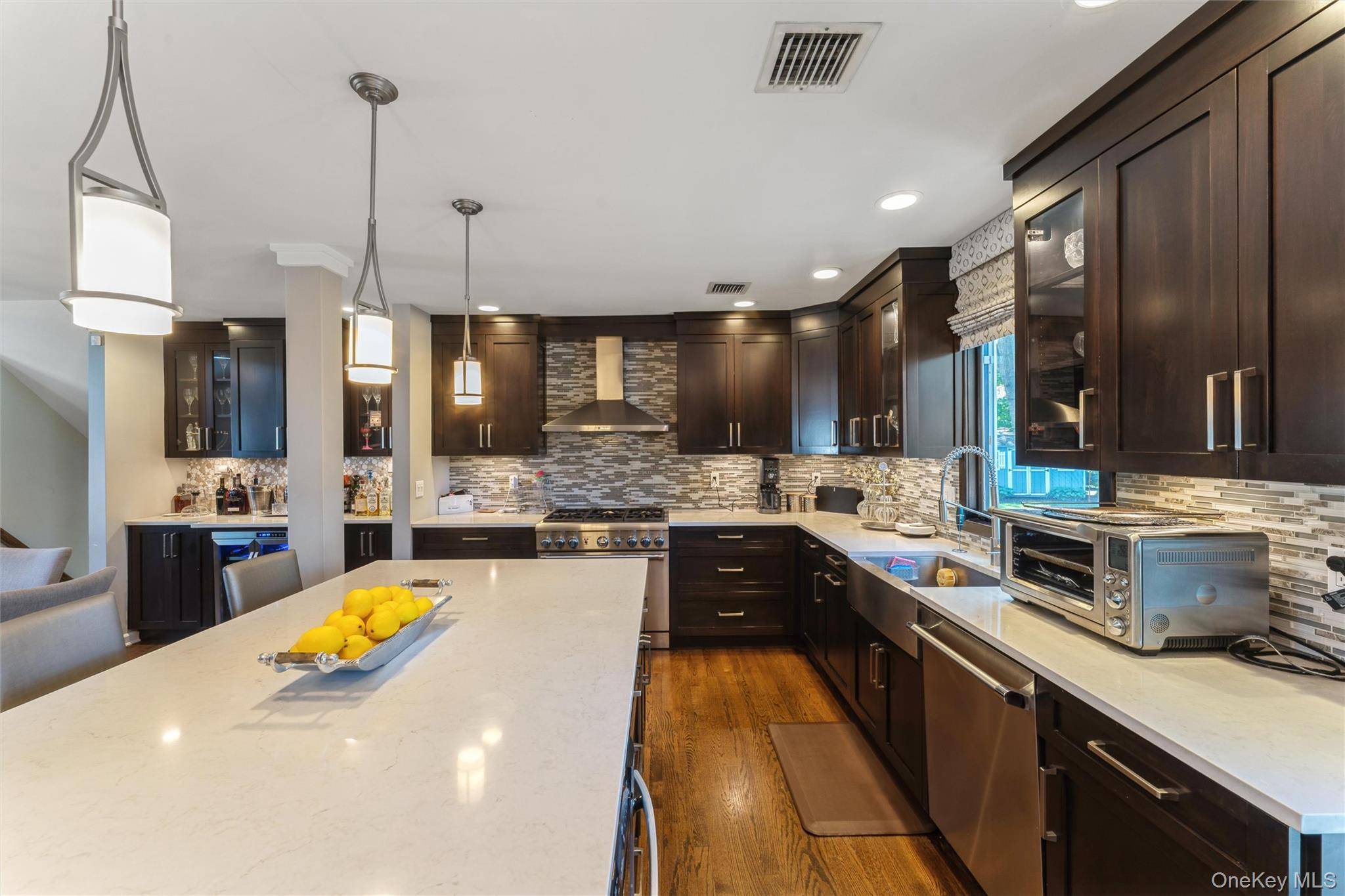 Casa com 4 Quartos à Venda em Syosset - Nova Iorque - EUA - 8